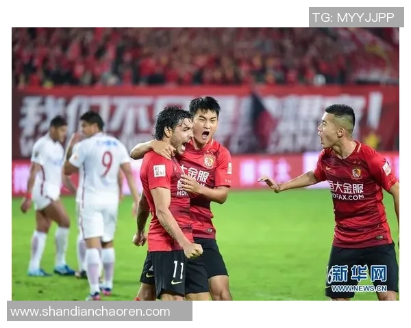 广州恒大与上港精彩对决回放尽在广东体育频道免费观看